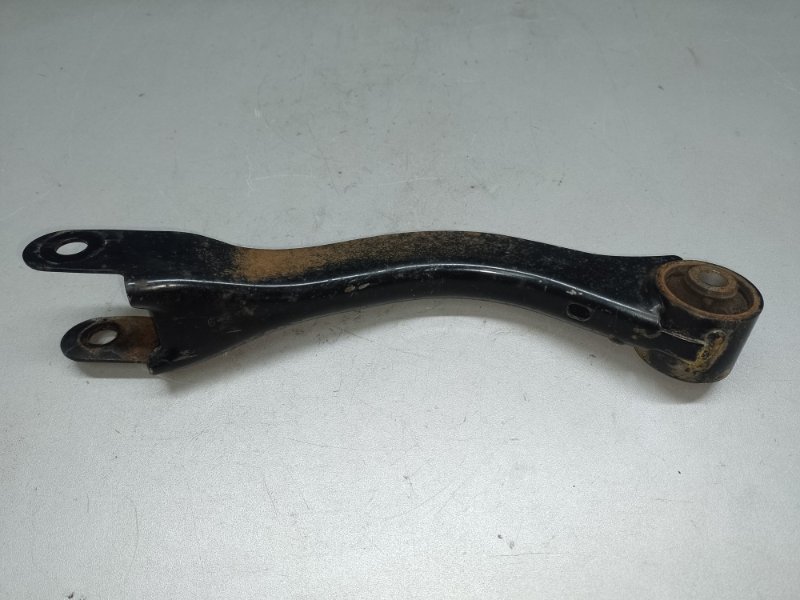 Рычаг задней подвески продольный SUBARU CROSSTREK 12-17 GP FB20X e-Boxer