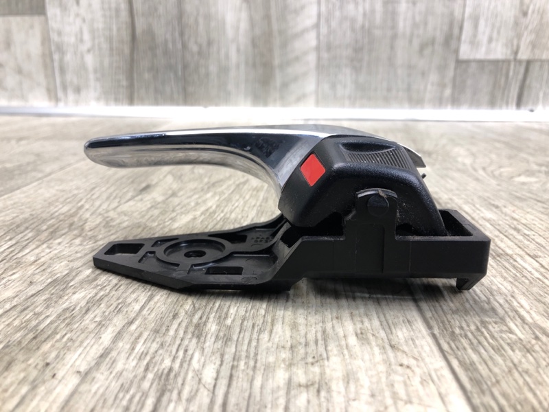 Ручка двери внутренняя передняя левая TOYOTA RAV4 13-19 2.5 2ARFE