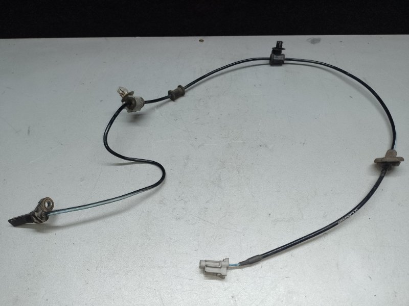 Датчик ABS задний правый SUBARU CROSSTREK 12-17 2015 GP FB20X e-Boxer 27540SG020 Б/У