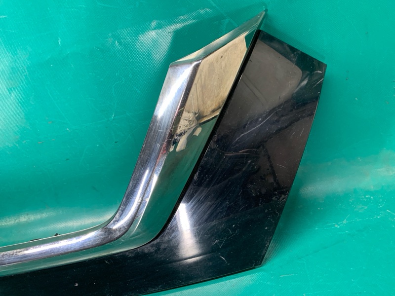 Накладка бампера передняя VERSA  19- Седан