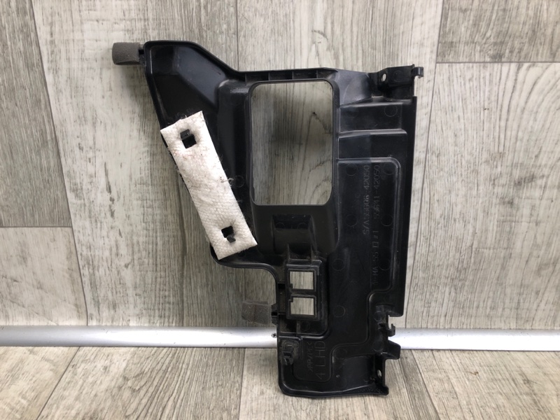 Накладка торпедо левая RAV4 13-19 2016 2.5 2ARFE