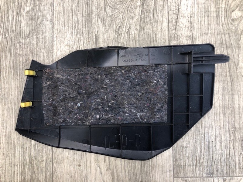 Накладка торпедо левая RAV4 13-19 2016 2.5 2ARFE