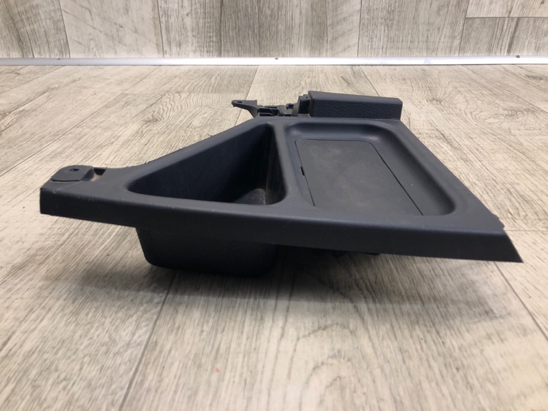 Консоль центральная RAV4 13-19 2016 2.5 2ARFE