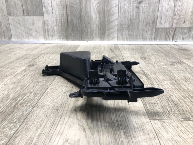 Консоль центральная RAV4 13-19 2016 2.5 2ARFE