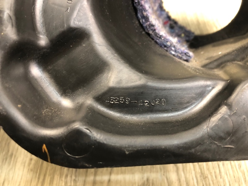 Кожух рулевой колонки RAV4 13-19 2016 2.5 2ARFE