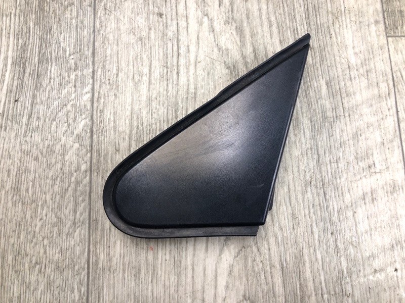 Накладка двери передняя левая TOYOTA RAV4 13-19 2016 2.5 2ARFE 60118-42020 Б/У