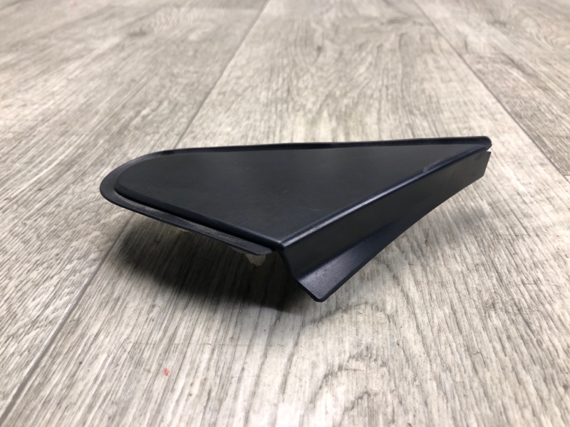 Накладка двери передняя левая RAV4 13-19 2016 2.5 2ARFE