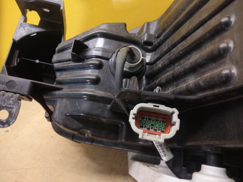 Фара правая QX60/JX35 12-20