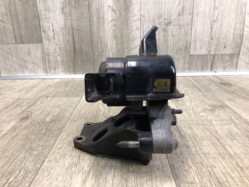 Подушка двигателя правая TOYOTA RAV4 13-19 2.5 2ARFE