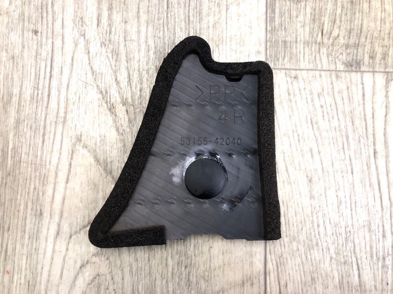 Дефлектор радиатора правый TOYOTA RAV4 13-19 2016 2.5 2ARFE 53155-42040 Б/У