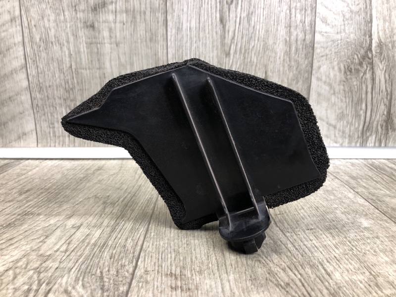 Дефлектор радиатора левый RAV4 13-19 2016 2.5 2ARFE Дефлектор радиатора левый RAV4 13-19 2016 2.5 2ARFE