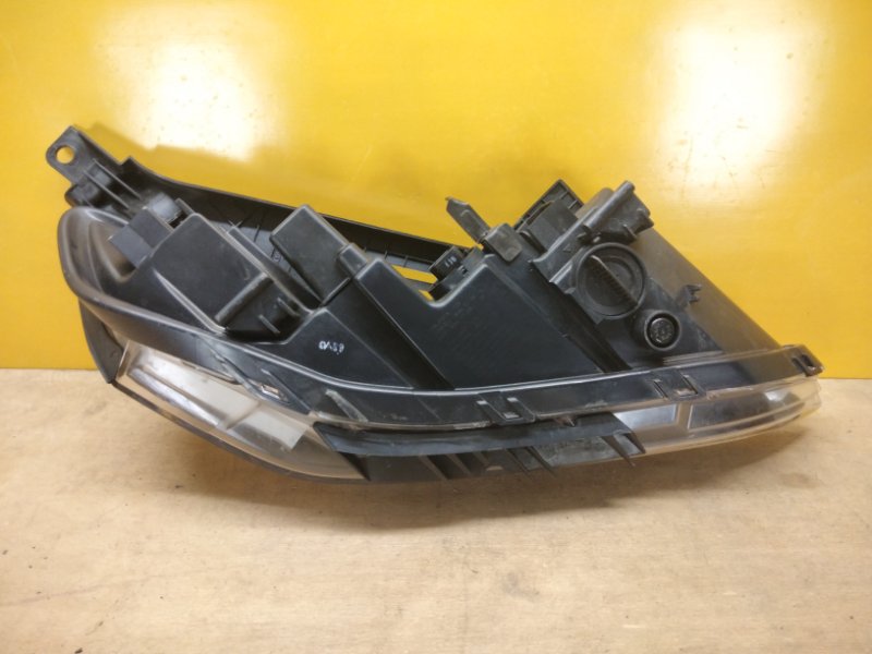 Дневной ходовой огонь левый SANTA FE (TM) 18-23