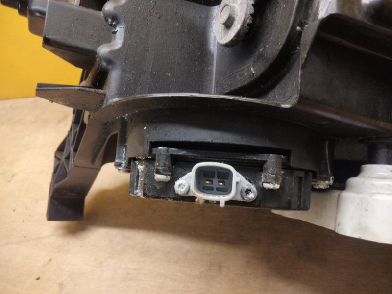 Фара левая QX60/JX35 12-20