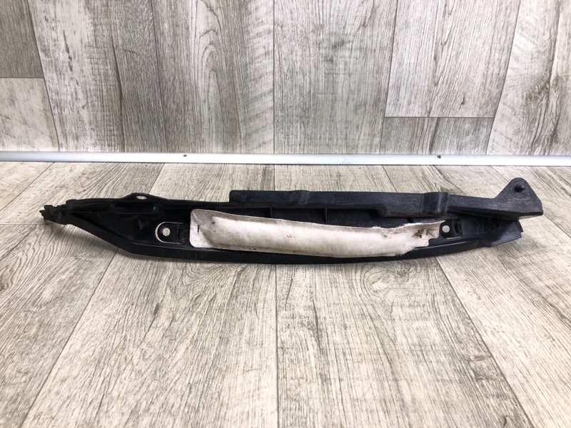 Пыльник крыла передний HONDA ACCORD CU8 / TSX 08-14 2.4L