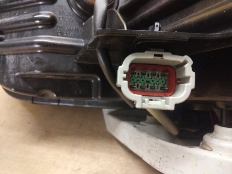 Фара правая QX60/JX35 12-20