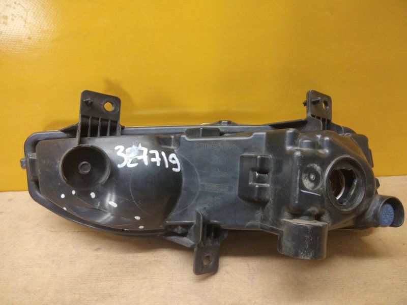 Противотуманная фара правая NISSAN X-TRAIL/ROGUE T32 13-20