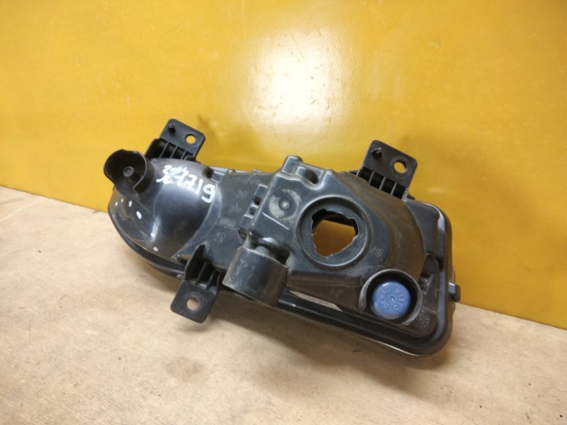 Противотуманная фара правая X-TRAIL/ROGUE T32 13-20