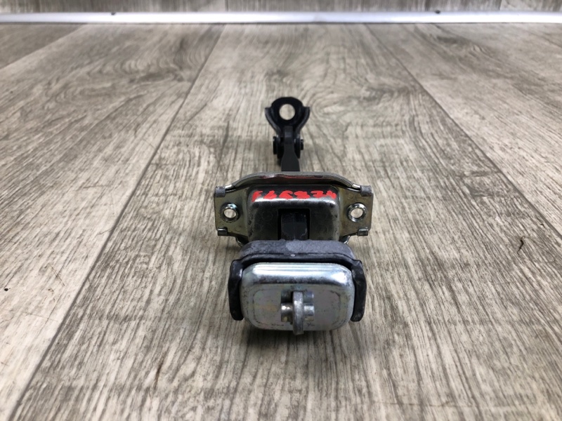 Ограничитель двери передний левый ACCORD CU8 / TSX 08-14 2012 2.4L