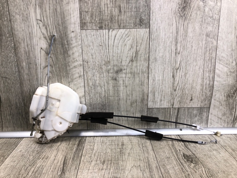 Замок двери передний правый ACCORD CU8 / TSX 08-14 2012 2.4L Замок двери передний правый ACCORD CU8 / TSX 08-14 2012 2.4L