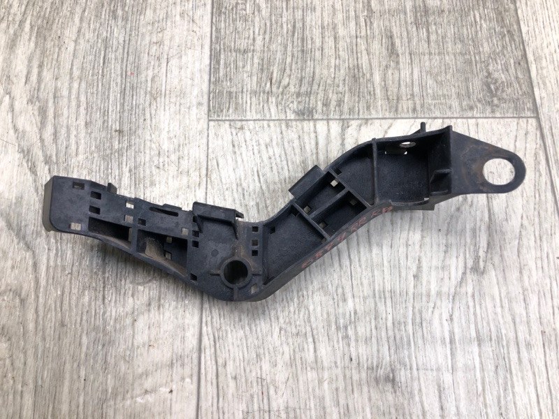 Кронштейн заднего бампера правый ACCORD CU8 / TSX 08-14 2012 2.4L