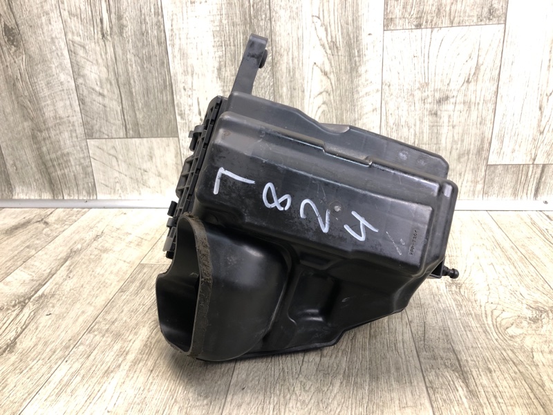 Корпус воздушного фильтра левый FX/QX70 S51 08-17 2008 5.0 VK50VE