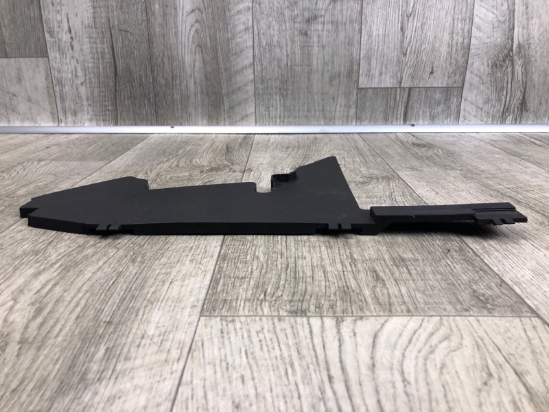 Дефлектор радиатора левый INFINITI FX/QX70 S51 08-17 5.0 VK50VE