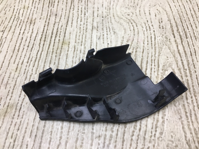 Пластик под лобовое стекло / Жабо PORSCHE CAYENNE 10-18 4.8L Пластик под лобовое стекло / Жабо PORSCHE CAYENNE 10-18 4.8L