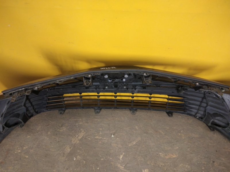 Бампер передний CAMRY 70 17-