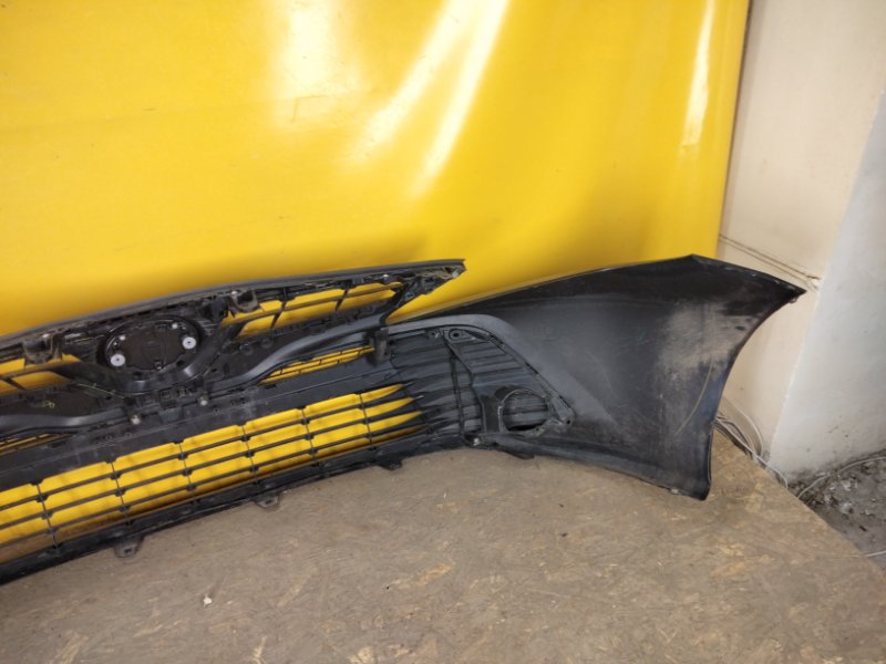 Бампер передний CAMRY 70 17-