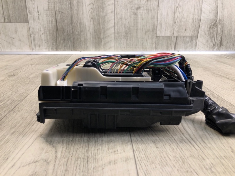 Блок предохранителей моторный отсек FX/QX70 S51 08-17 2008 5.0 VK50VE