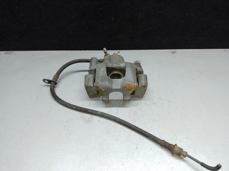 Суппорт тормозной задний левый LEXUS ES300 ES330 01-06 2005 XV30 3.3 3MZFE 47750-33210 Б/У