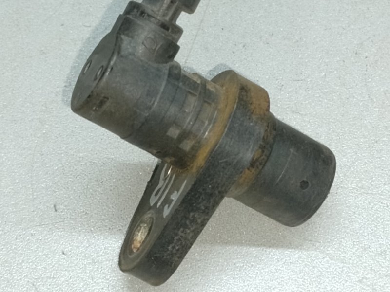 Датчик ABS передний правый ES300 ES330 01-06 2005 XV30 3.3 3MZFE