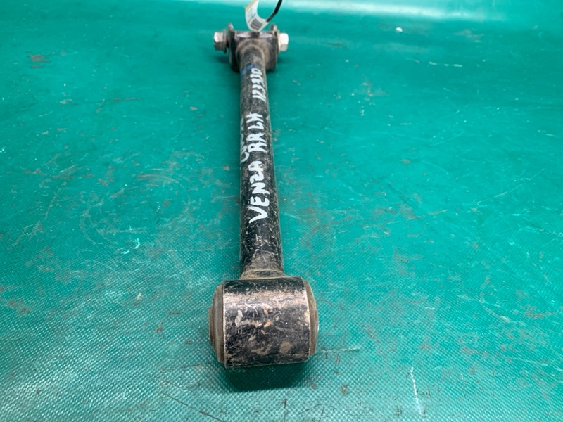 Рычаг задней подвески поперечный нижний задний левый TOYOTA VENZA 09-16