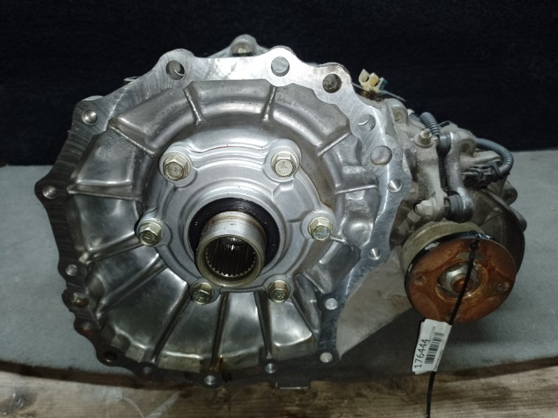 Раздаточная коробка NISSAN PATHFINDER R50 96-04 3.3 33100-0W417 Б/У