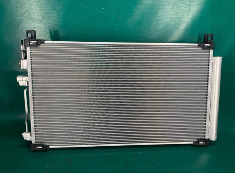 Радиатор кондиционера HYUNDAI SONATA LF 2014- Радиатор кондиционера HYUNDAI SONATA LF 2014-