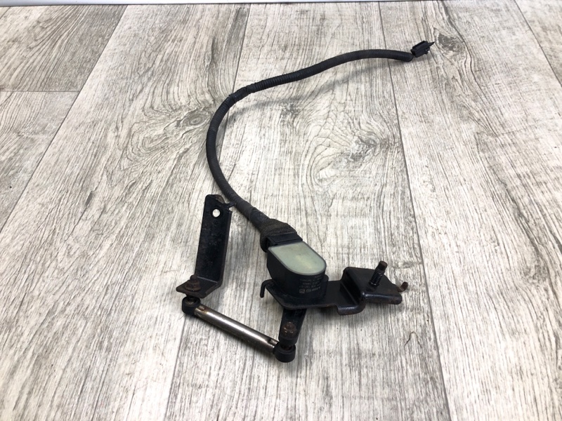 Датчик положения кузова задний левый INFINITI FX/QX70 S51 08-17 2008 5.0 VK50VE 538201CF0A Б/У