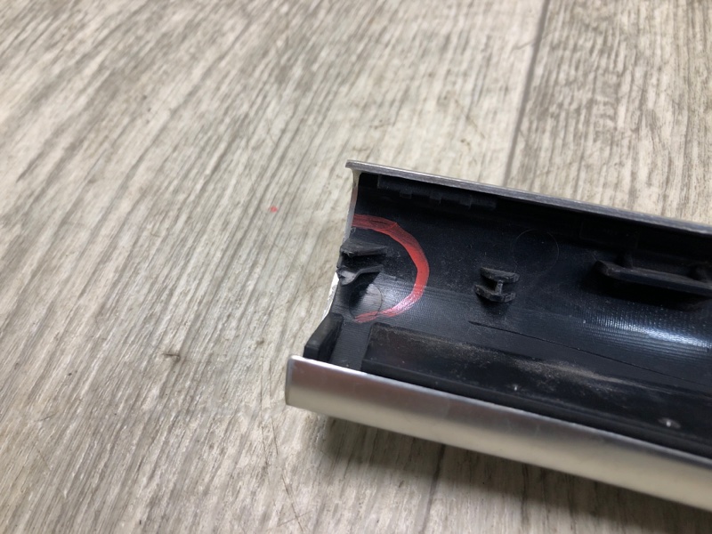 Заглушка рейлинга передняя левая FX/QX70 S51 08-17 2008 5.0 VK50VE