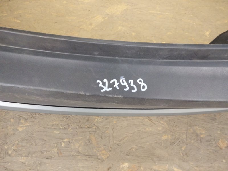 Бампер задний TOYOTA RAV4 13-19 Бампер задний TOYOTA RAV4 13-19