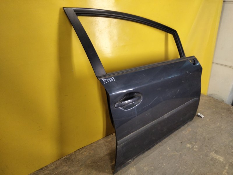 Дверь передняя правая PRIUS - 30 09-17