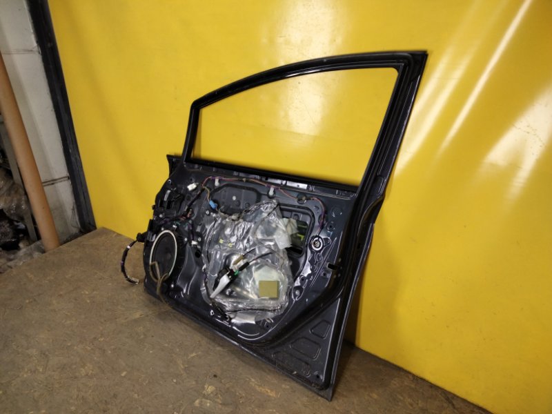 Дверь передняя правая PRIUS - 30 09-17