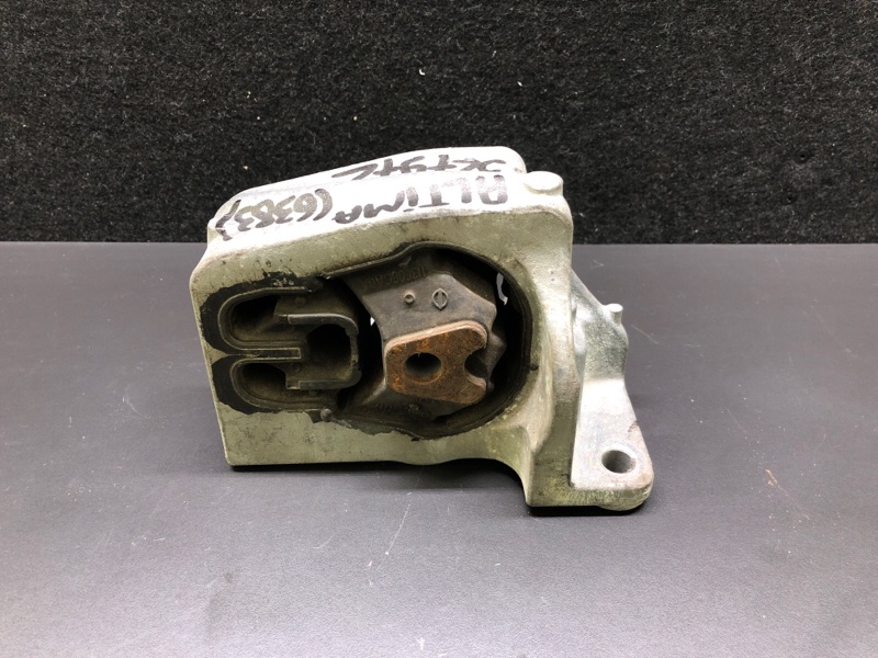 Подушка двигателя NISSAN ALTIMA 19- L34 PR25DD