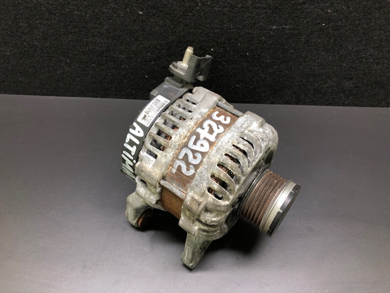 Запчасть генератор NISSAN ALTIMA 19- 2019 L34 PR25DD 23100-6CA0A Б/У Генератор NISSAN ALTIMA 19- 2019 L34 PR25DD 23100-6CA0A Б/У