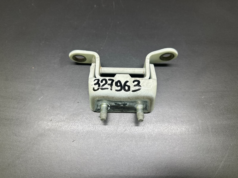 Петля двери верхняя задняя левая ALTIMA 19- 2019 L34 PR25DD