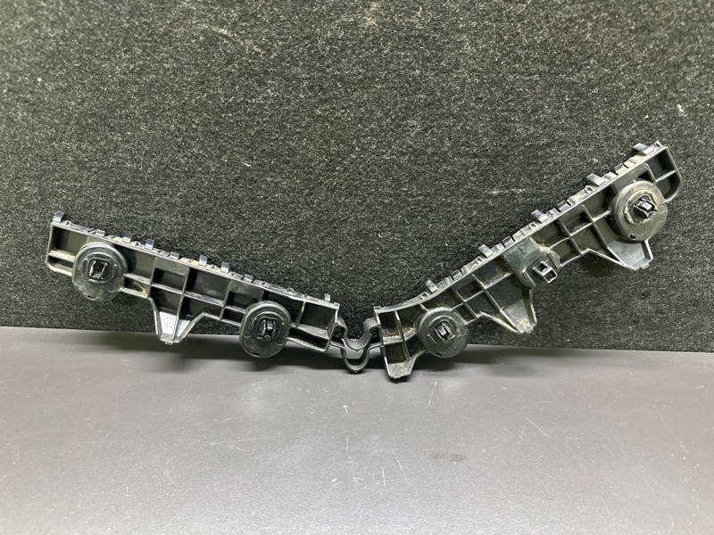 Кронштейн заднего бампера правый NISSAN ALTIMA 19- L34 PR25DD