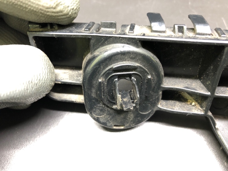 Кронштейн заднего бампера правый ALTIMA 19- 2019 L34 PR25DD