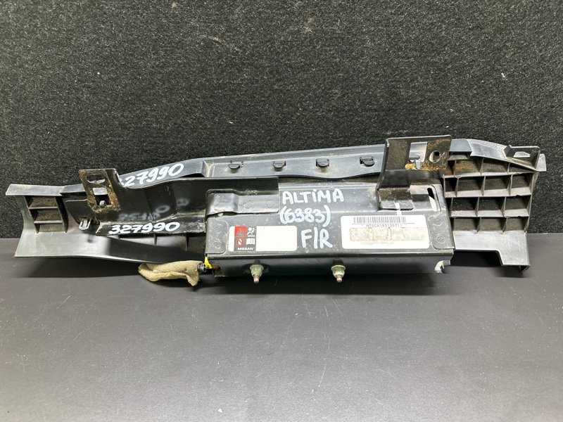 Подушка безопасности в колени передняя правая ALTIMA 19- 2019 L34 PR25DD