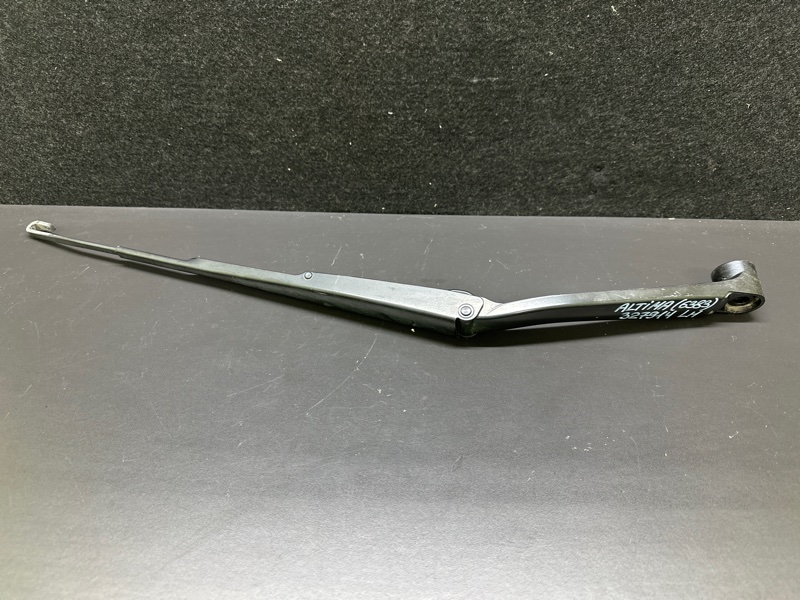 Поводок стеклоочистителя передний левый NISSAN ALTIMA 19- 2019 L34 PR25DD 28881-6CA0A Б/У