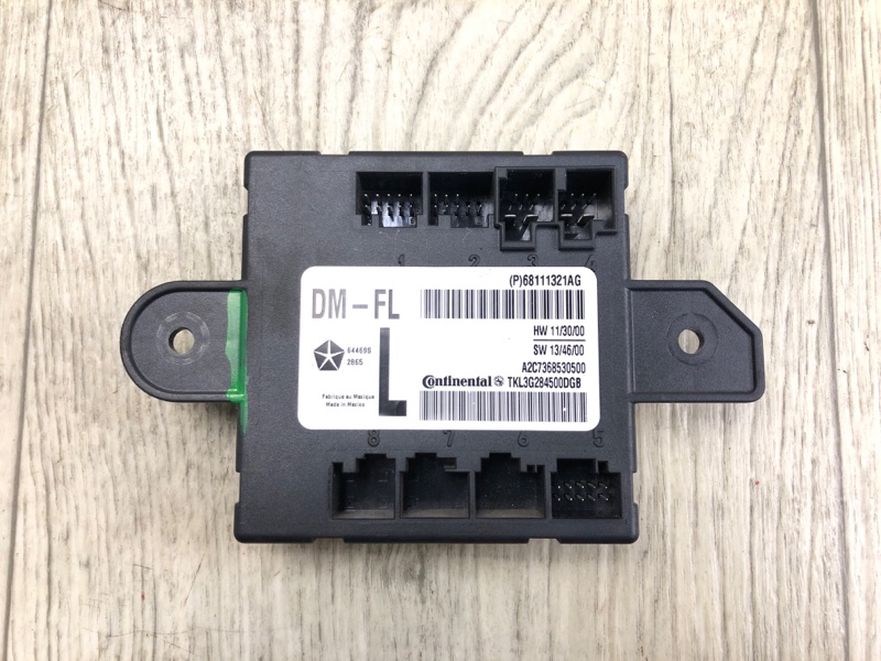 Блок управления дверей передний левый JEEP CHEROKEE 14- 2016 2.4 ED8 68111 321AG Б/У