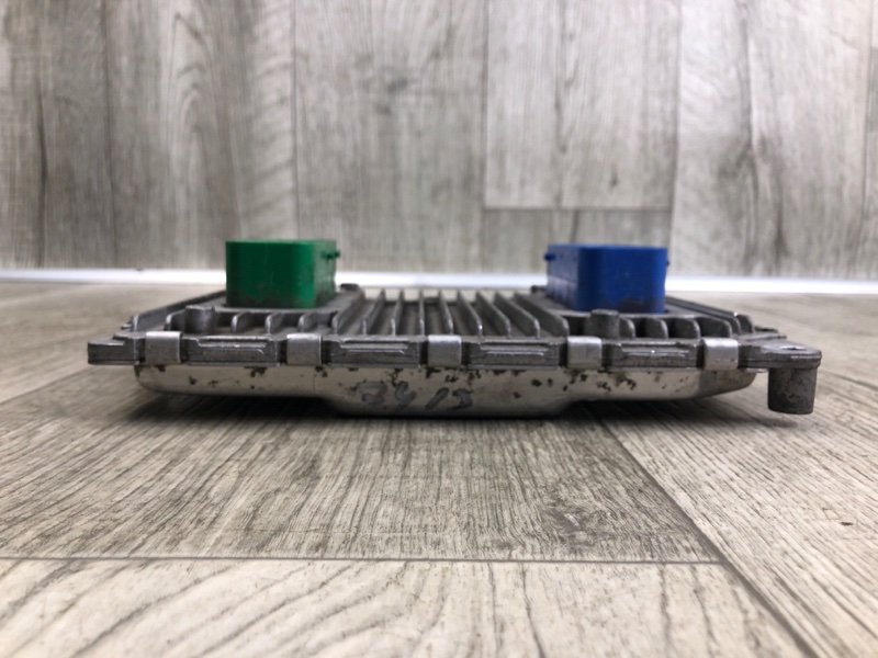 Блок управления двигателем JEEP CHEROKEE 14- 2.4 ED8 Блок управления двигателем JEEP CHEROKEE 14- 2.4 ED8