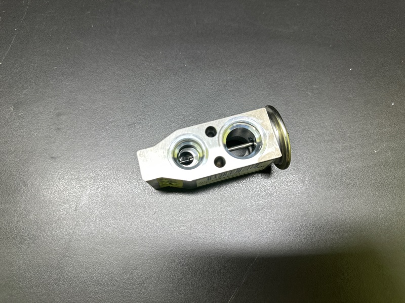 Клапан кондиционера NISSAN ALTIMA 19- L34 PR25DD